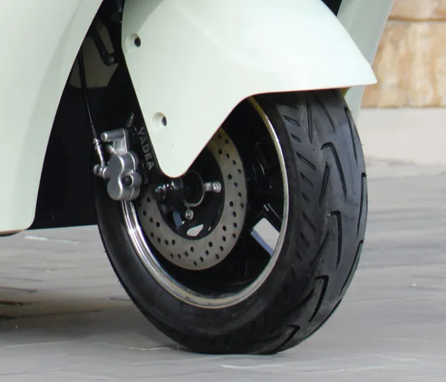 雅迪 EV301